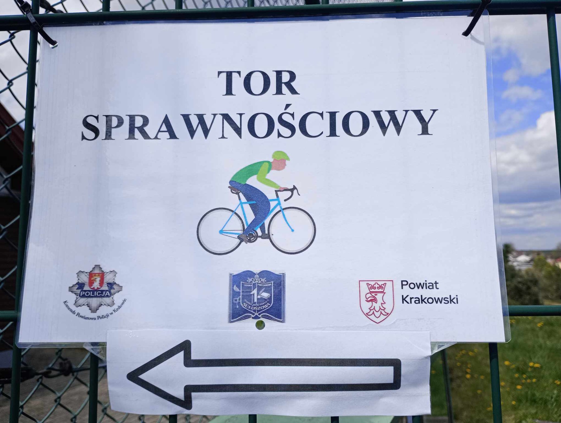 TURNIEJ BEZPIECZEŃSTWA RUCHU DROGOWEGO dla szkół powiatu krakowskiego - Obrazek 4