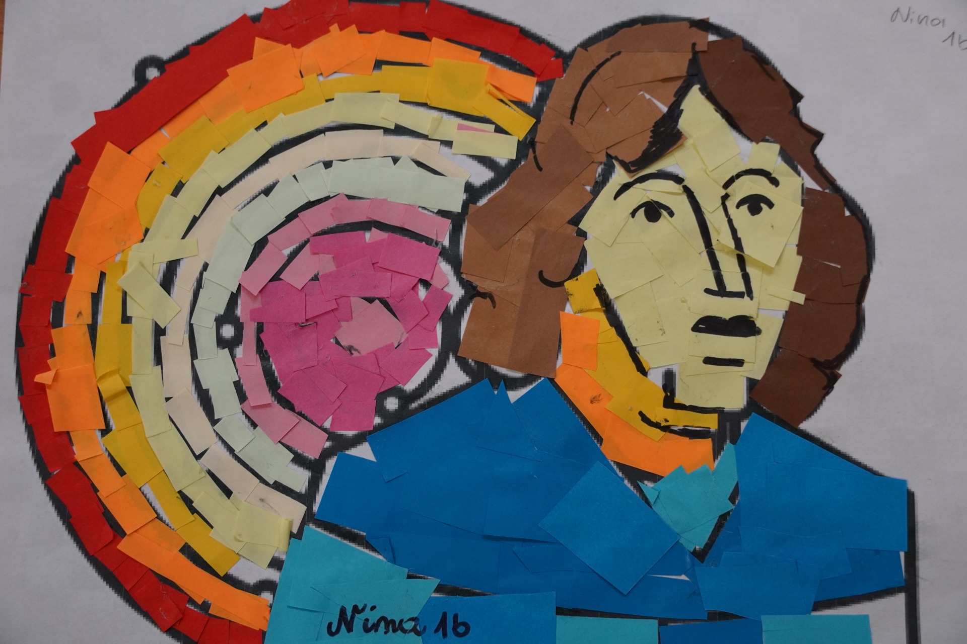 Portret Mikołaja Kopernika - wyklejanka, zajęcia plastyczne, klasy I-III😍 - Obrazek 4