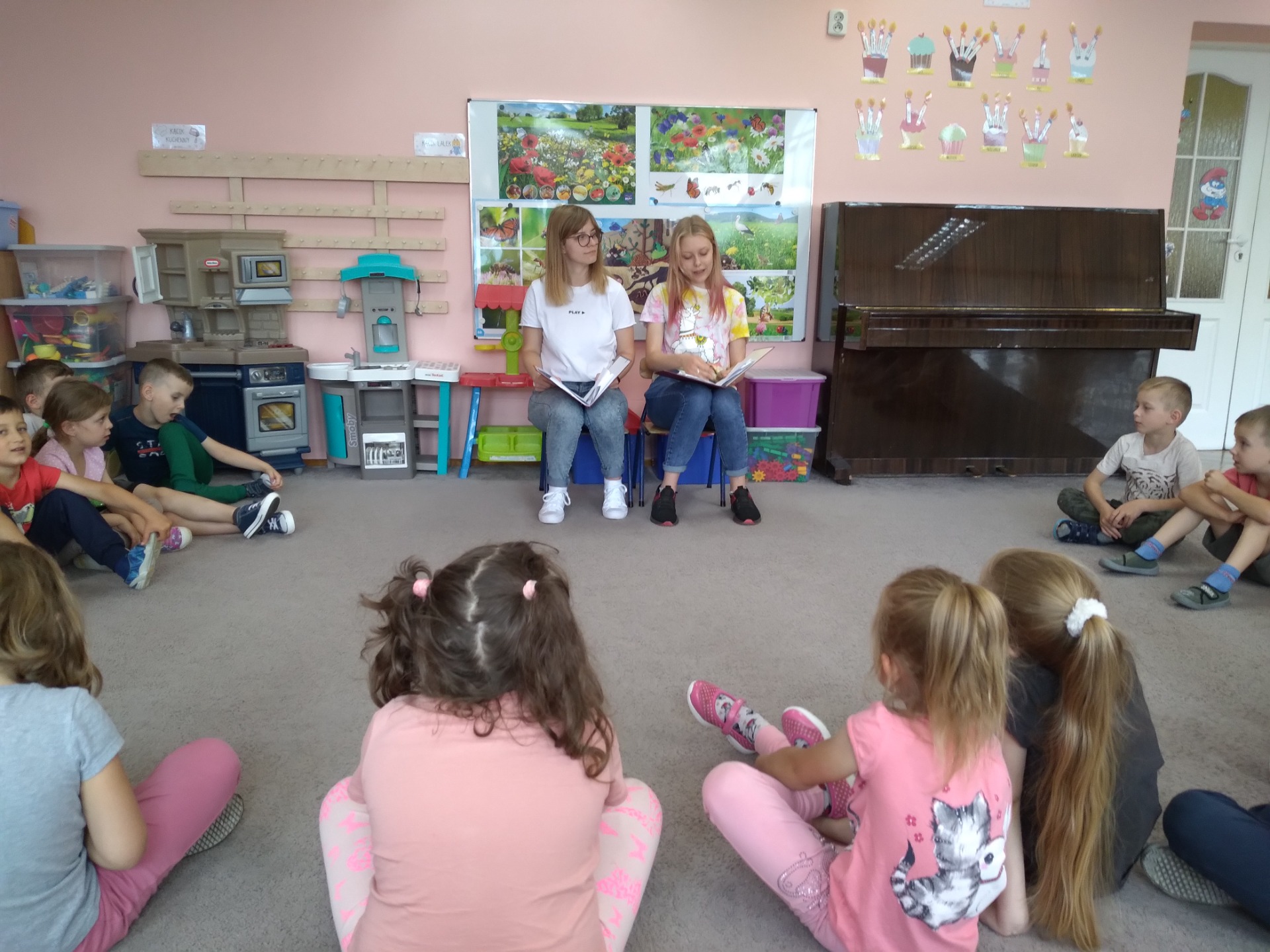 Czytaliśmy dzieciom w przedszkolu "Słoneczko" - Obrazek 2