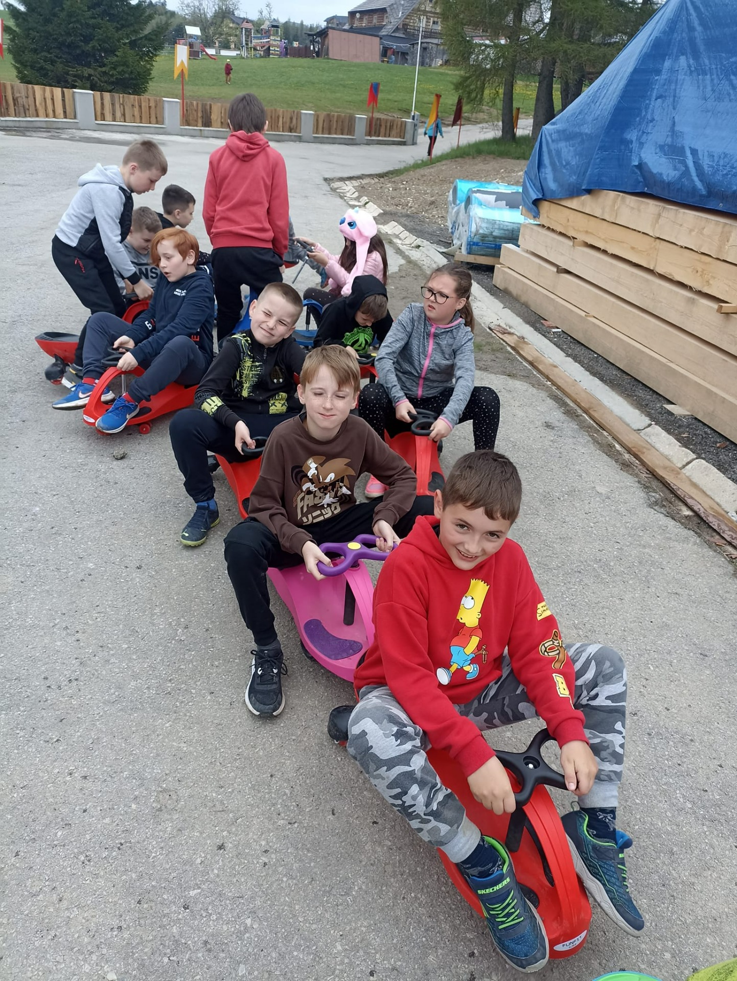 Štvrtáci aktívne v Škole v prírode na Donovaloch - Obrázok 1