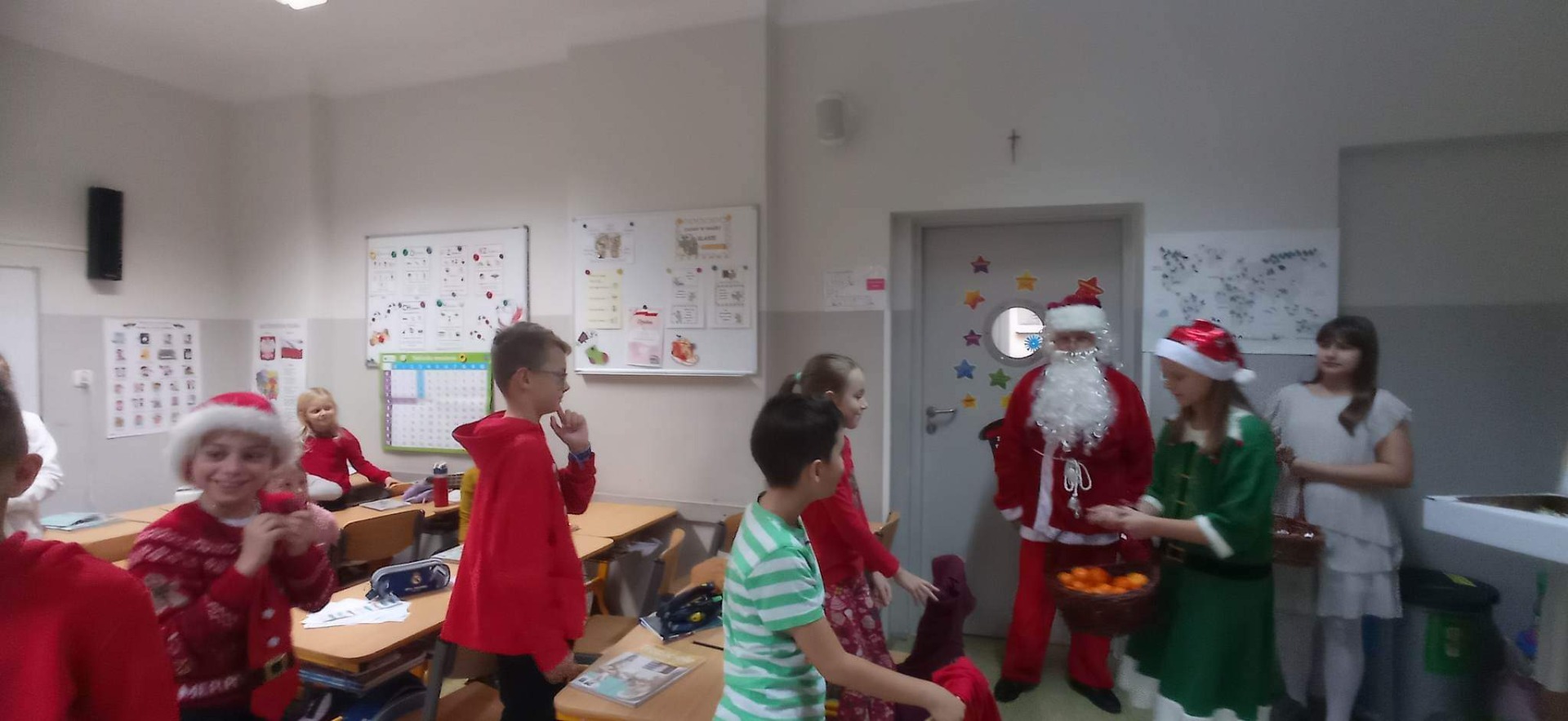 Święty Mikołaj w klasie 3 🎄♥️😍🥰🎅🎁🎄 - Obrazek 3