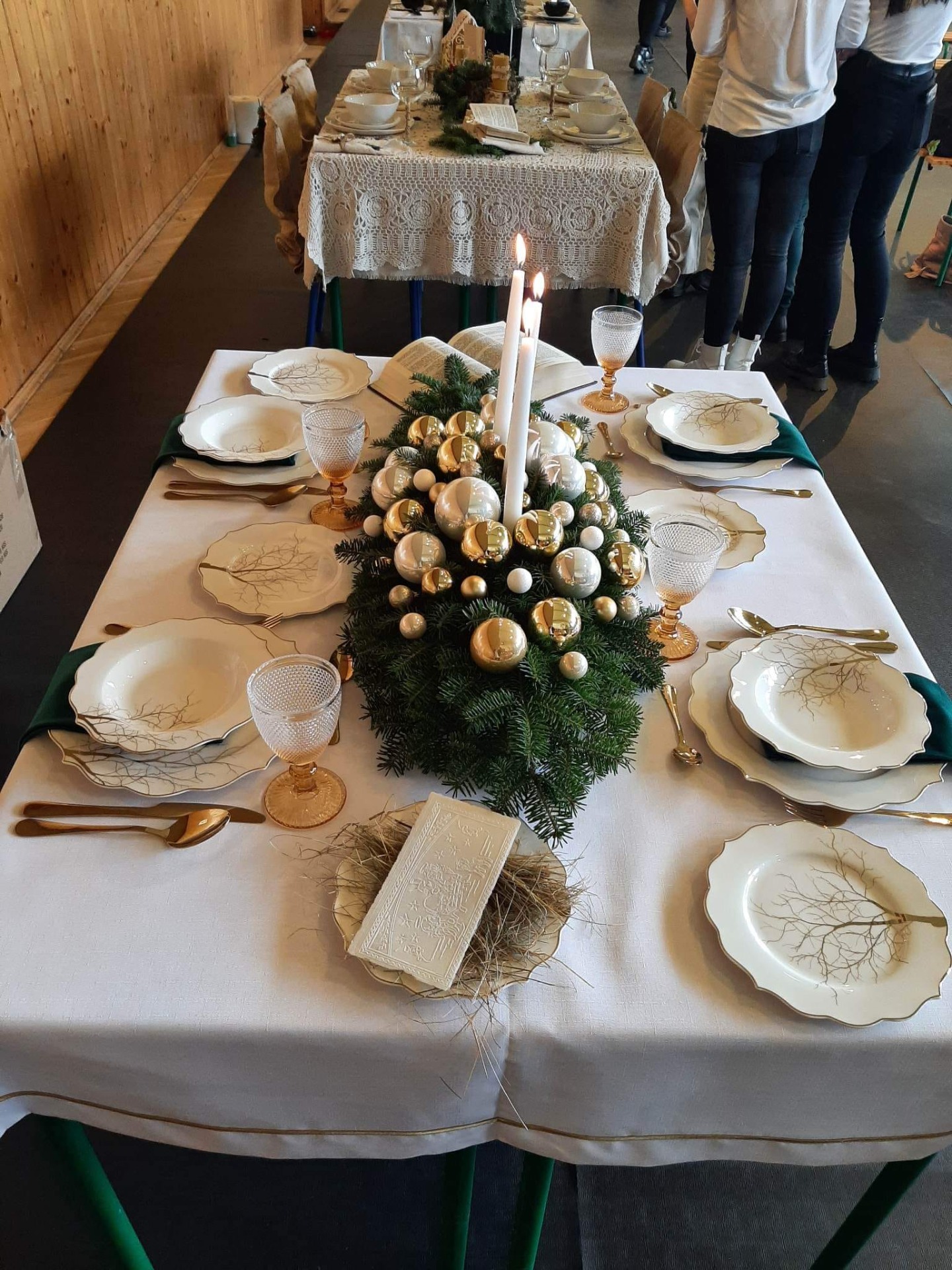 Tradycyjne nakrycie stołu Bożonarodzeniowego - Obrazek 3